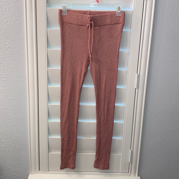 Comfy, cute, salmon-pinkish colored joggers !! - Picture 1 of 1